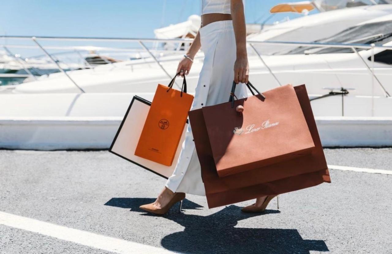 Vacation Marbella I Contemporary Central Apartment, Swimming-Pool, 24-7 Security, A Minute From The Marina, The Sea And Luxury Shopping エクステリア 写真